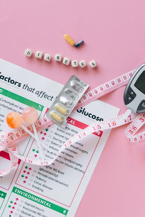 Control, glucómetro y educación para prevenir antes de llegar más lejos
